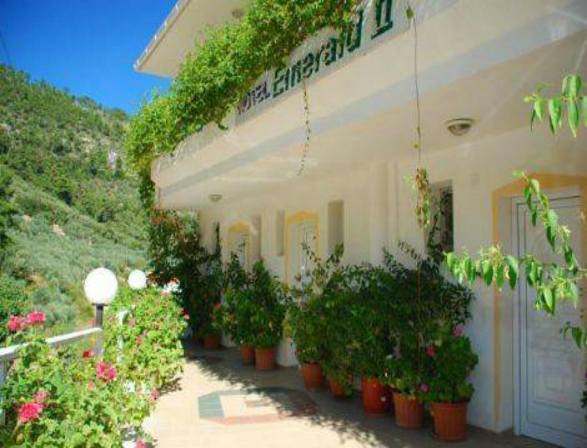 Hotel Emerald Chrisi Ammoudia Eksteriør billede