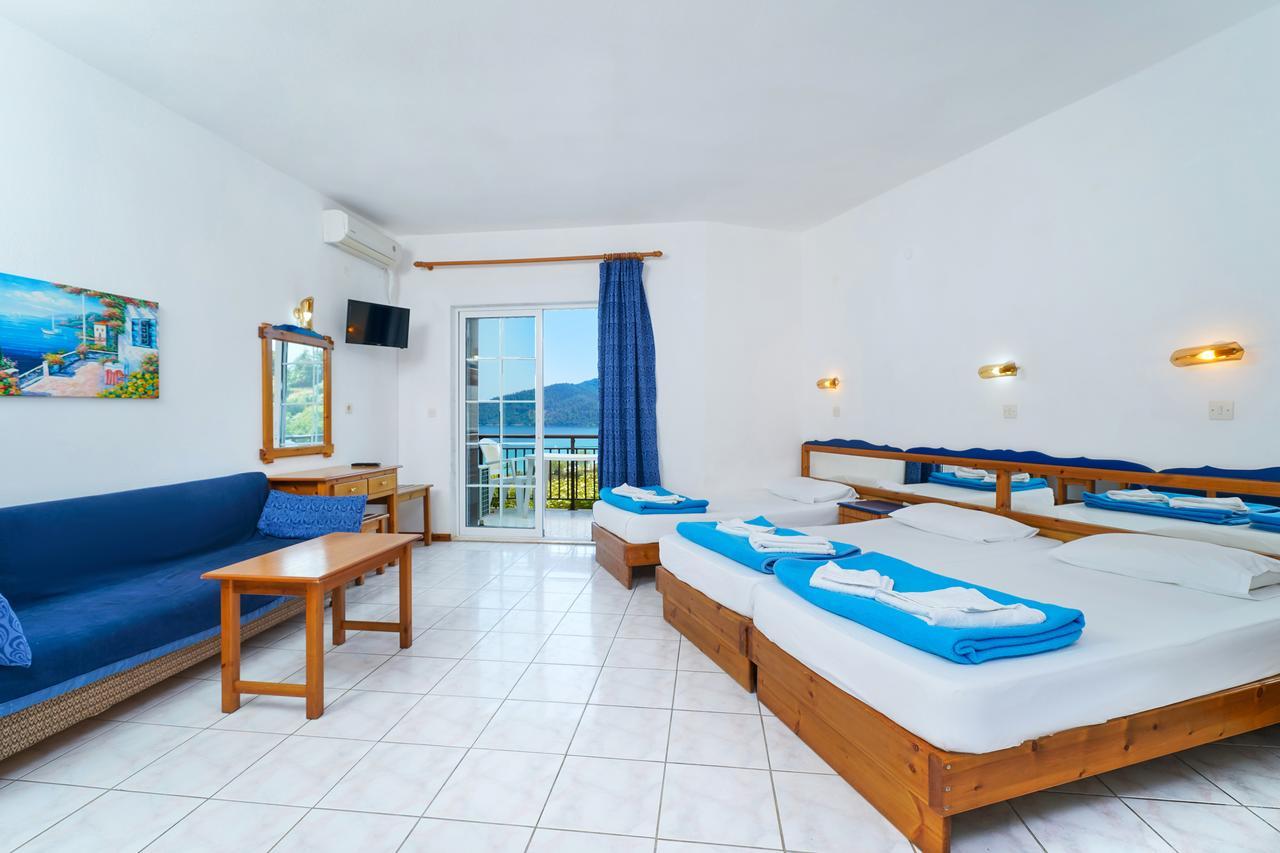 Hotel Emerald Chrisi Ammoudia Eksteriør billede